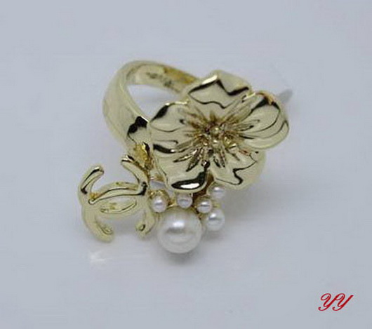 Anello Chanel Modello 37